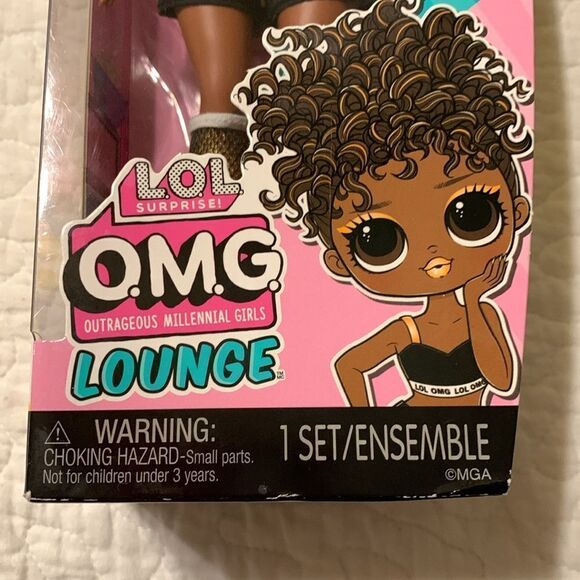 LOL Surprise OMG Rare Lounge Royal Bee doll.  NWT - Picture 6 of 6